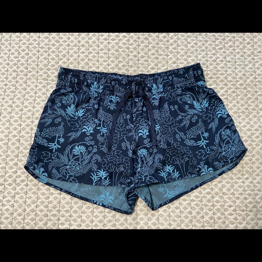 NWOT Women’s Patagonia shorts